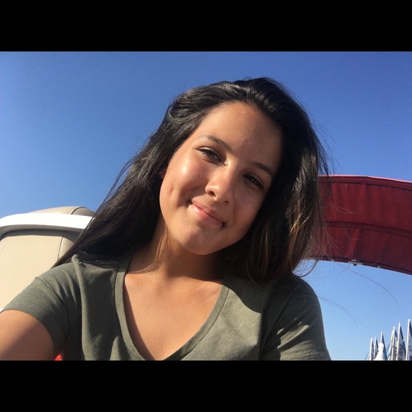 Meet your Posher, Violet - Picture 1 of 1